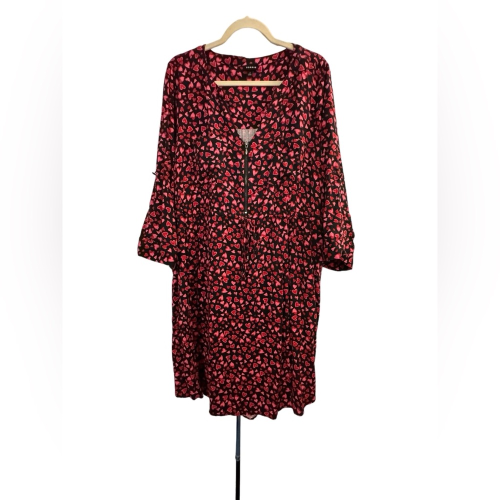 Torrid Heart Print Stretch Challis Zip Front Dress